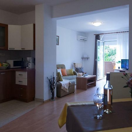 Apartment Helga Ližnjan Dış mekan fotoğraf